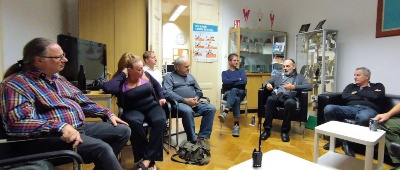 intensive Plauderrunde in der LV1 Lounge (c) OE1IAH
